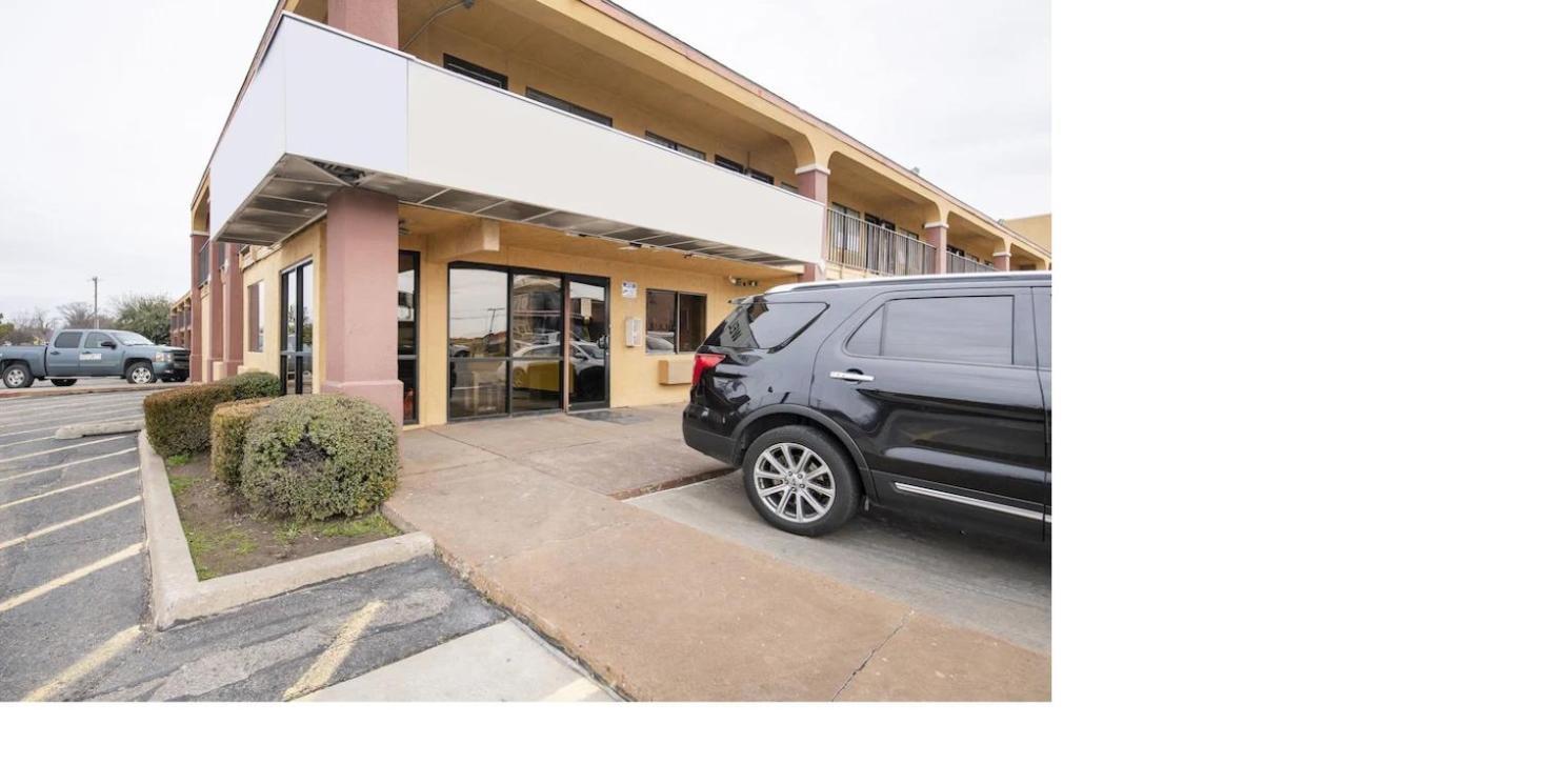 Southern Comfort Hotel Tulsa Exterior photo